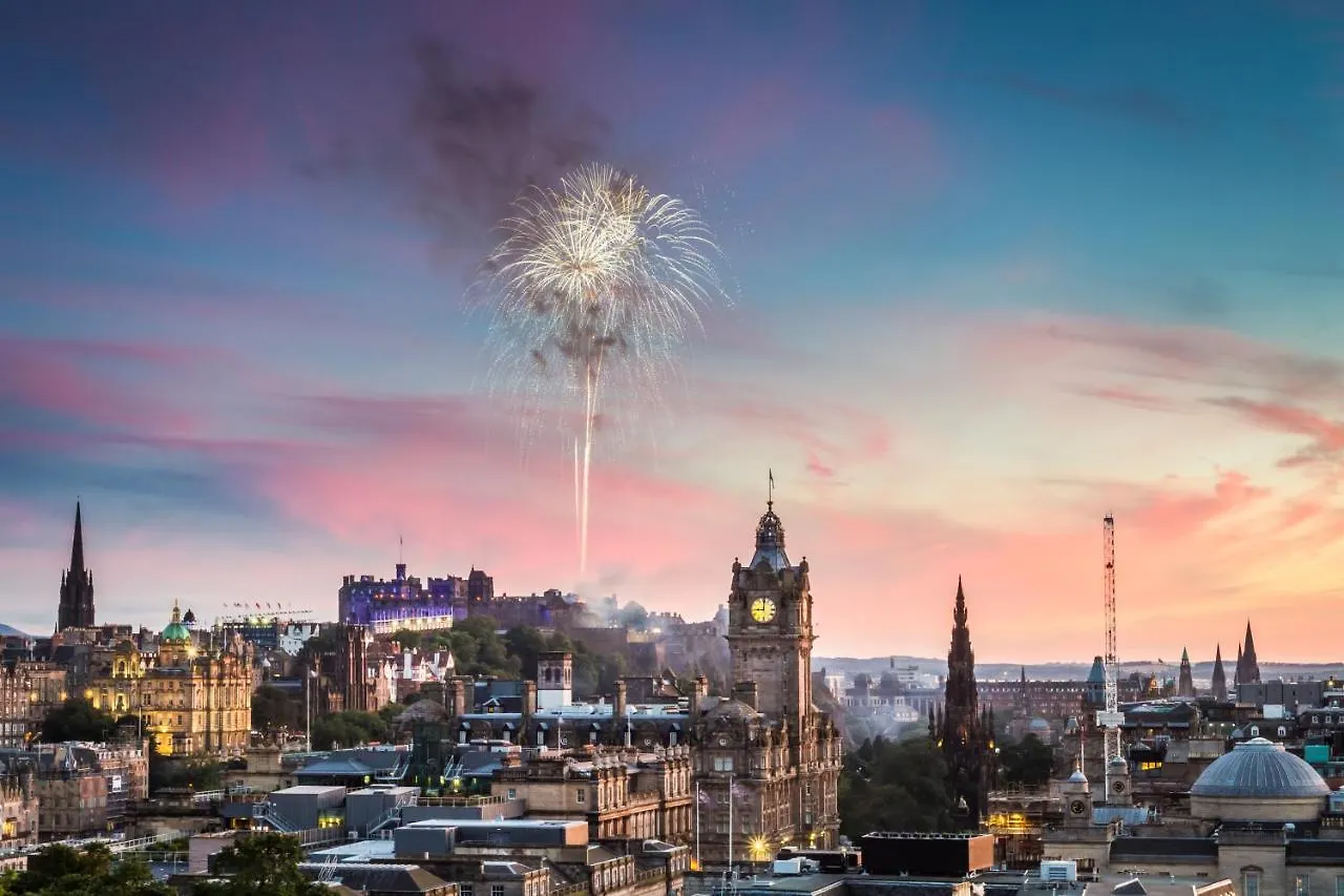 Trendy Urban Retreat In Central Edinburgh City Storbritannien