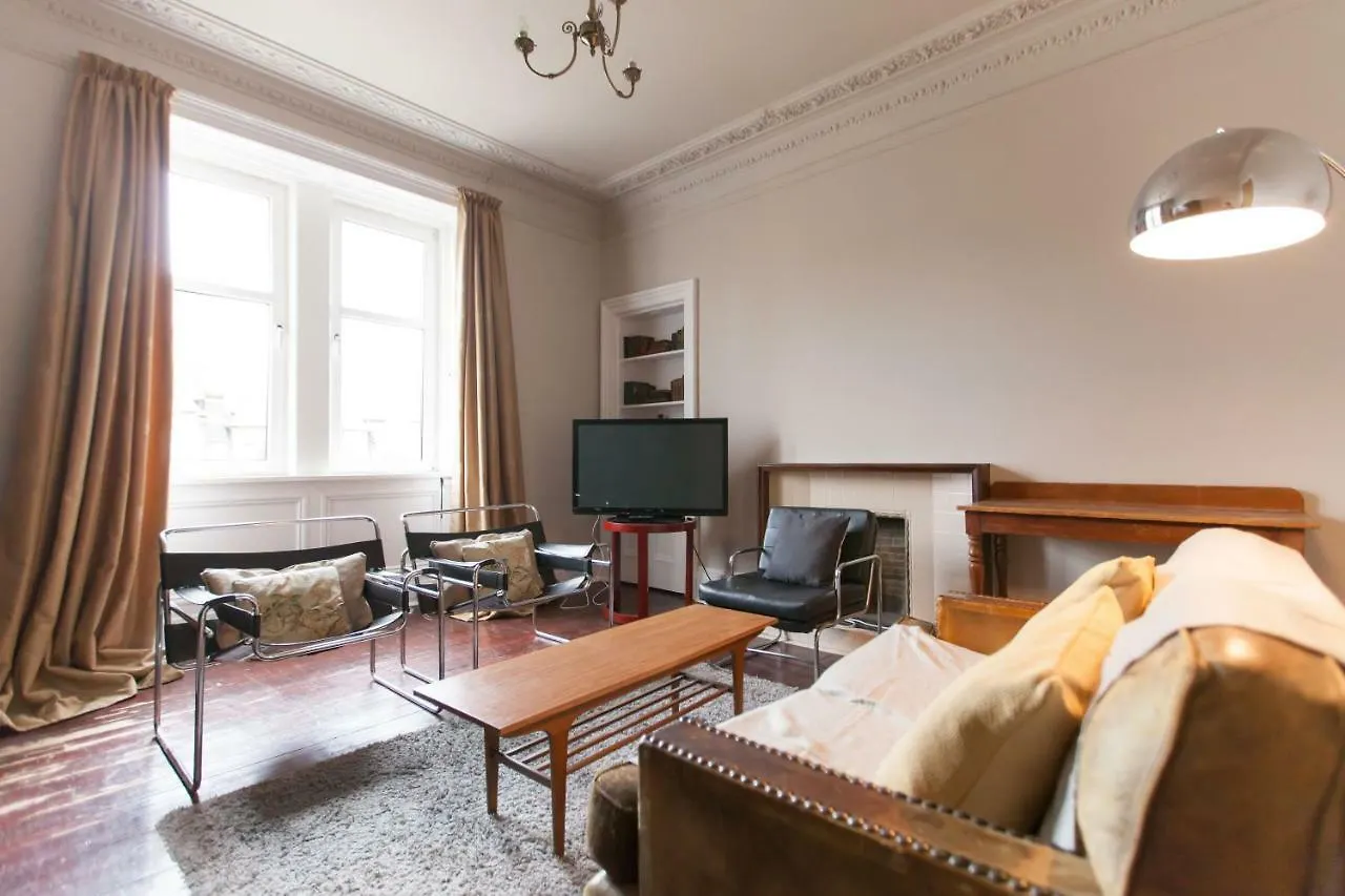 Trendy Urban Retreat In Central Edinburgh City Lägenhet